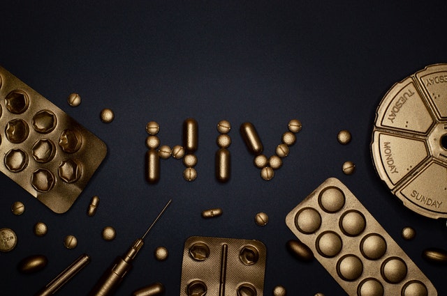 Can HIV-positive people join the British armed forces?