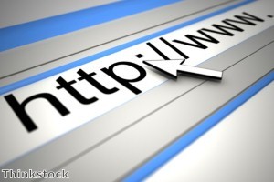 Internet dating profiles ‘should be brief and specific’