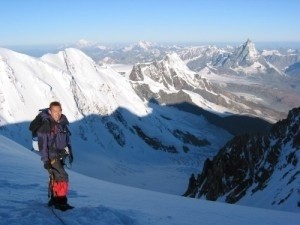 Mountain climber to scale Cho Oyu for Help for Heroes