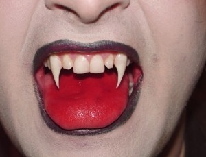 Woman ‘offers blood to vampires’