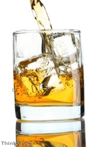 Glengoyne collects £15k for H4H