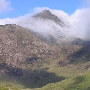 Help for Heroes gets cash from 91-year-old’s Snowdon climb