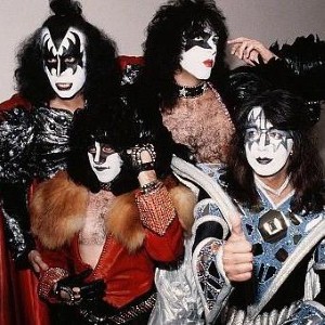 Kiss announce Help for Heroes show