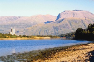 Lifeguard scales five peaks for H4H