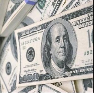 Man loses $5k after leaving it on car roof