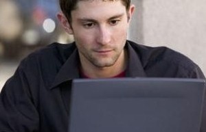 Men ‘need good online profiles’