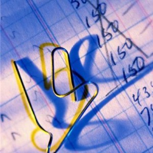 NHS Manchester bans metal paper clips