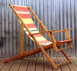Old lady gets trapped in deckchair