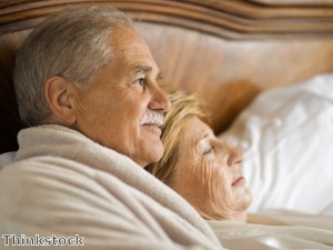 Older men given online dating tips