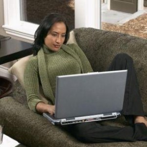 Online dating tried by 10% of web users