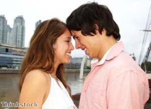 Singles ‘need to remain optimistic’ when dating