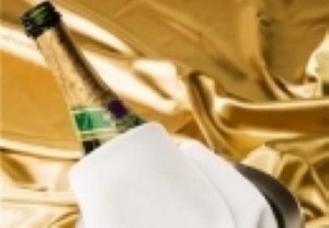 Teenagers organising ball for hero troops